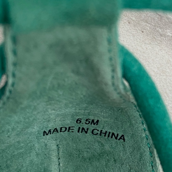 Steve Madden Turquoise Suede Heels - 6.5 - Picture 7 of 8